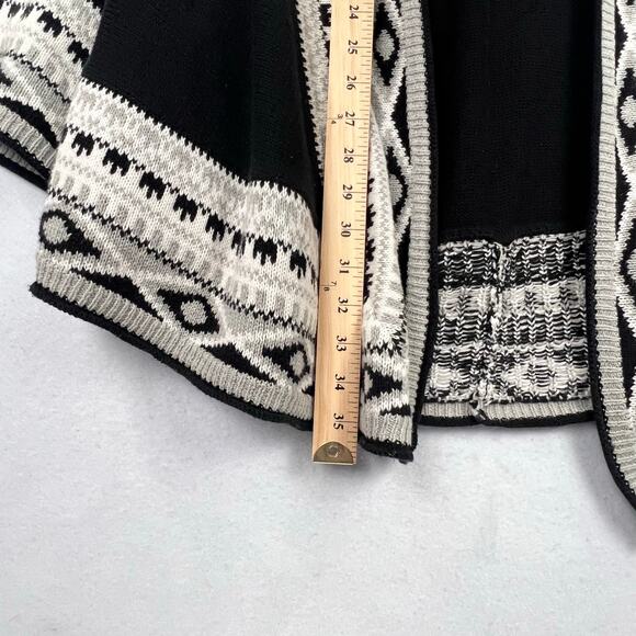 Crown & Ivy Black Cream Cape Poncho Knit Long Open Cardigan Sweater One Size - Picture 8 of 8